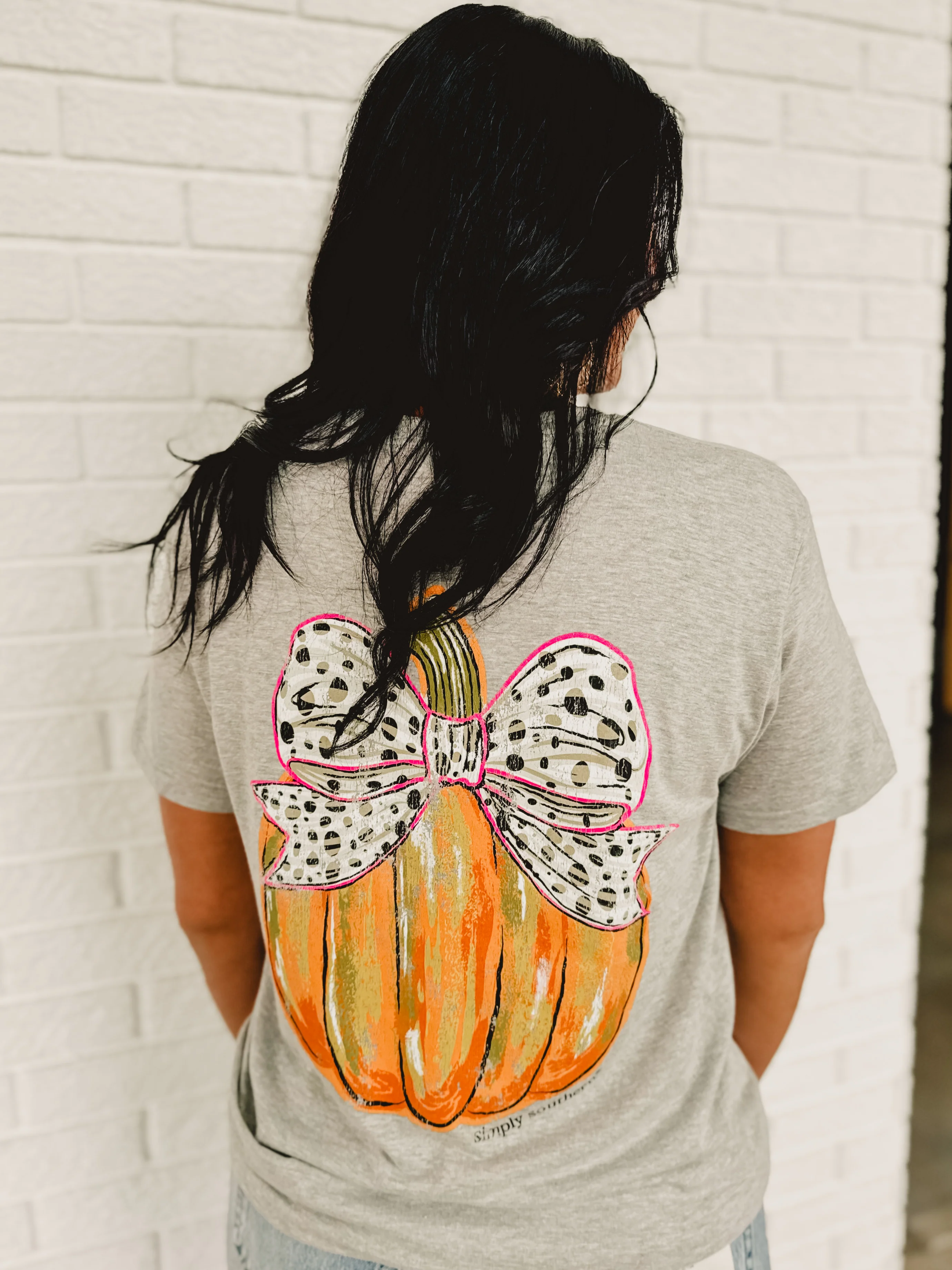 Pumpkin Bow Graphic Tee - Grey