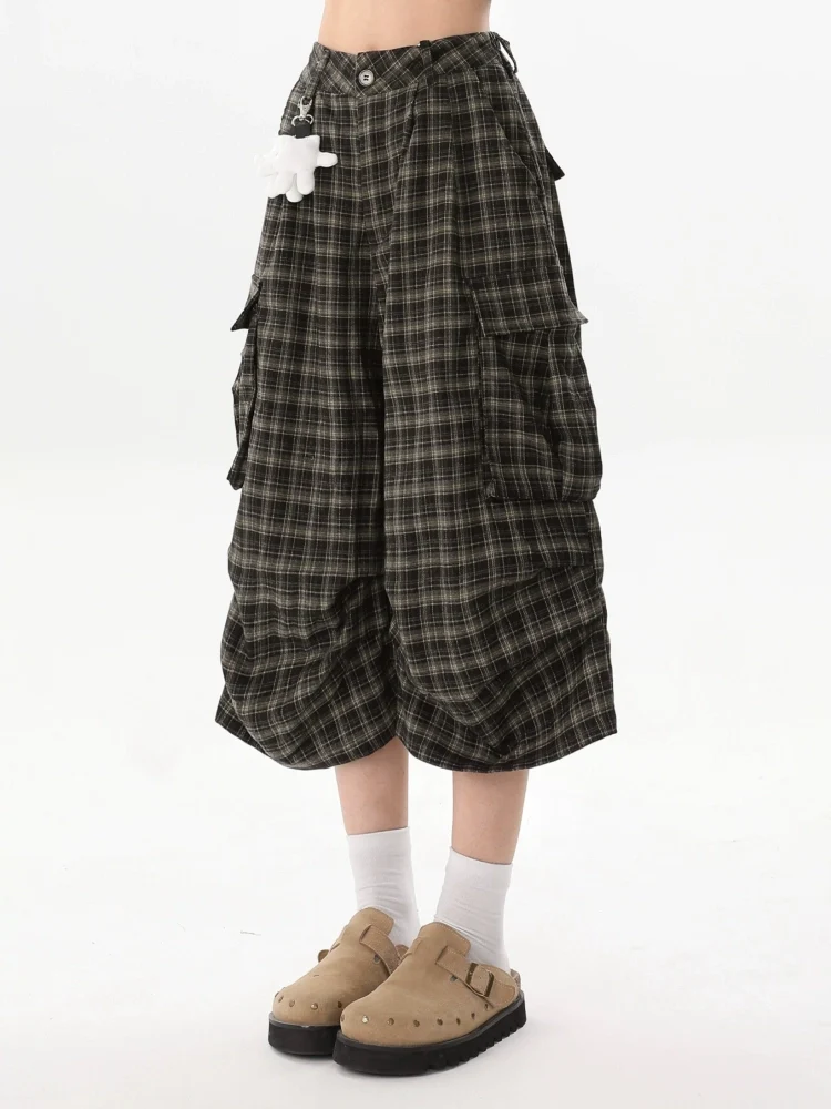 Brown Plaid Bear-Patch Wide-Leg Culotte Shorts - greatdealsin